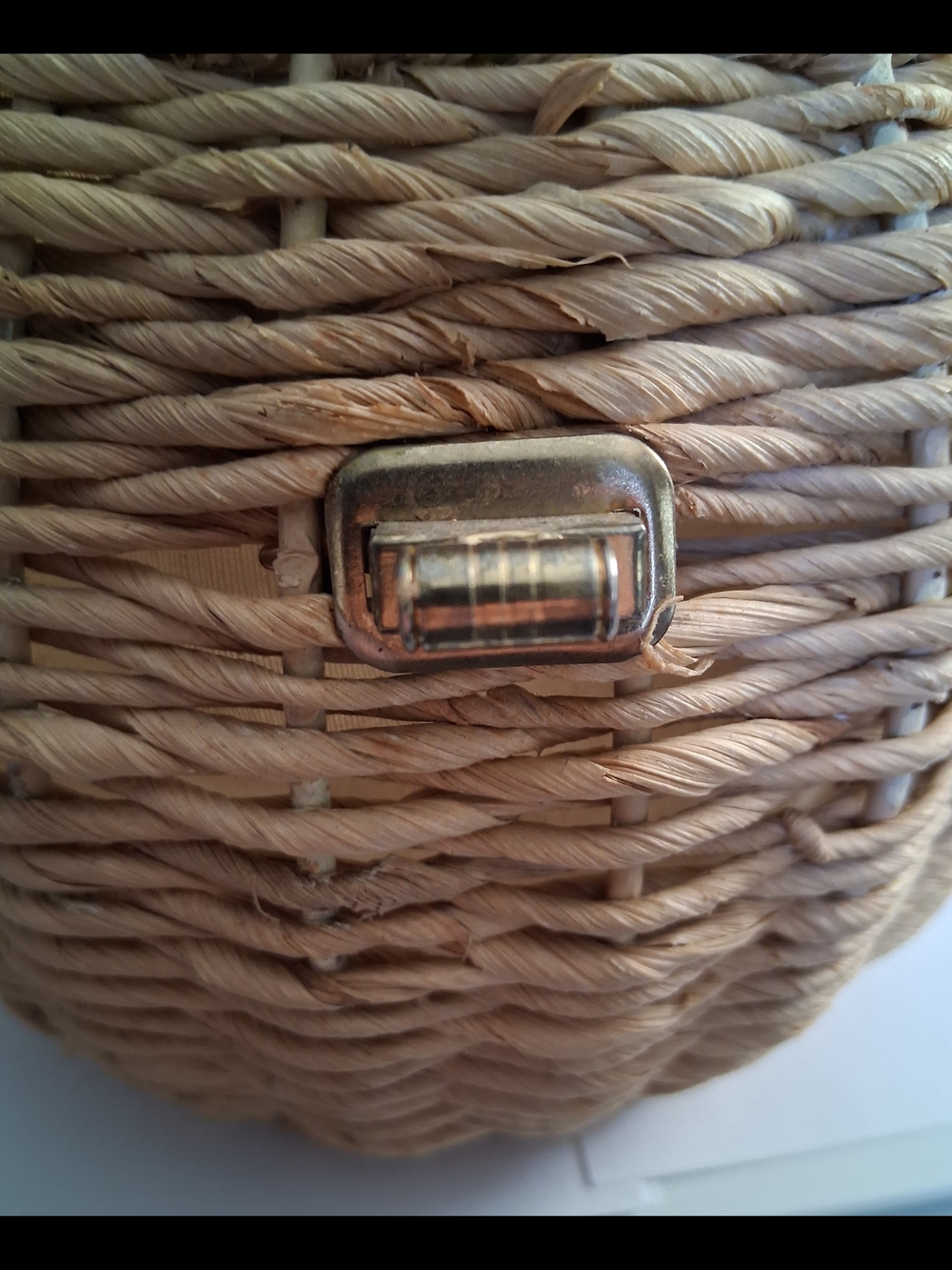 Woven Straw Shell-Embellished Top Handle Bag - Natural - Picture 6 of 7